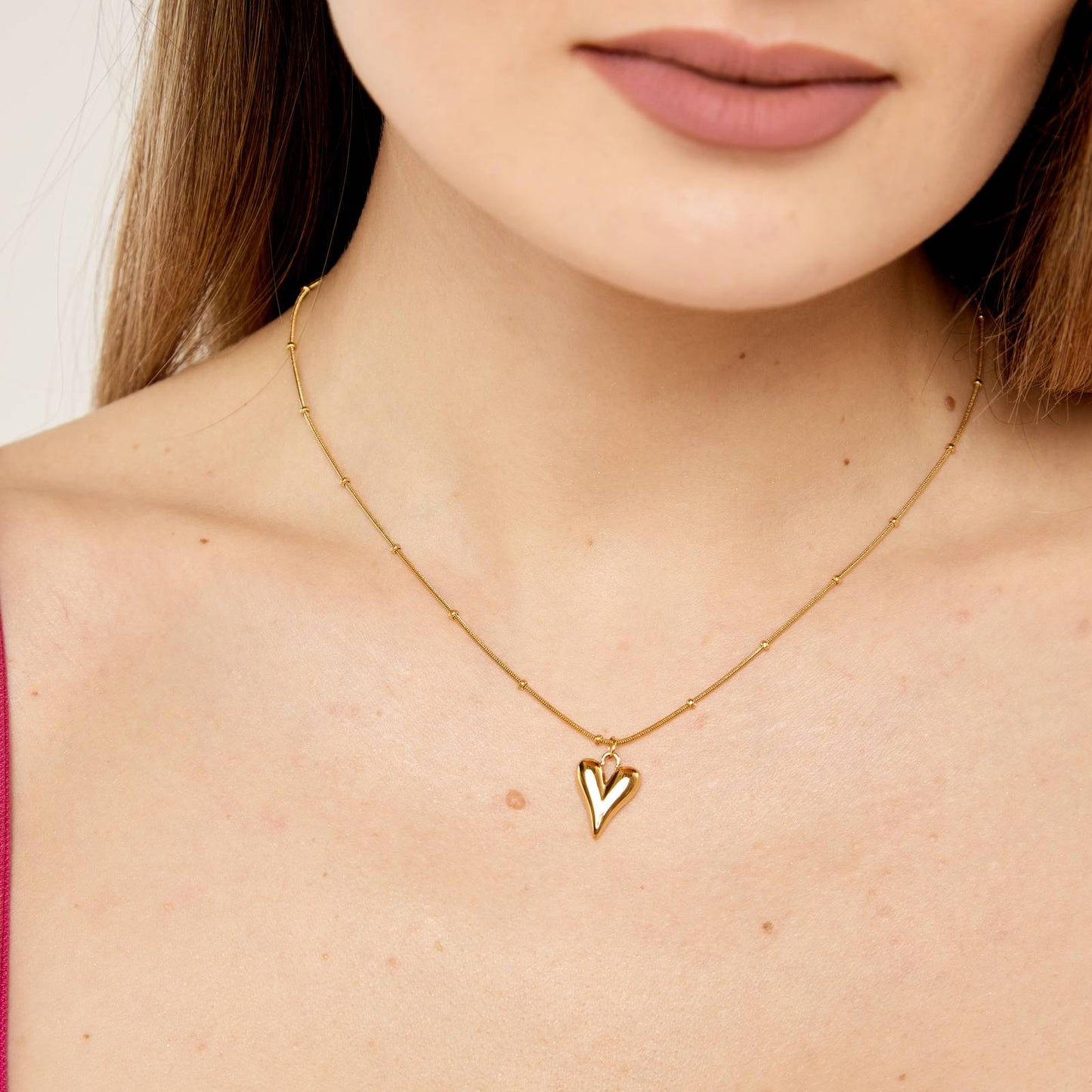 Eterna Heart Necklace
